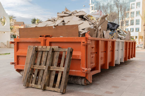Best Garage Cleanout  in Stratford, WI